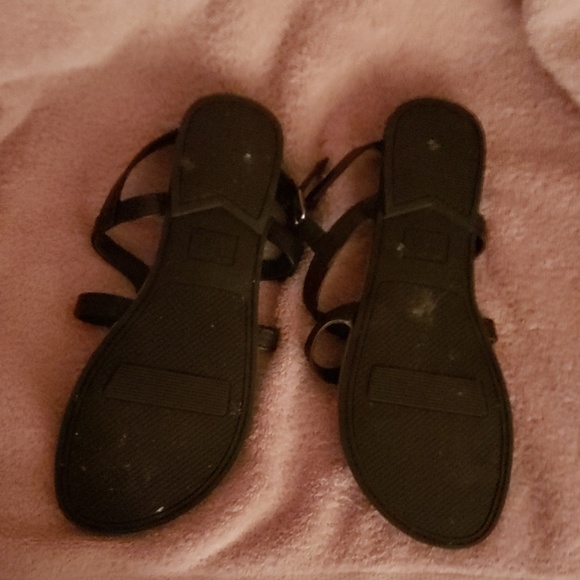 Time and true sandals - Picture 2 of 2